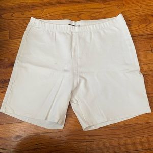 White Fashion Nove Biker shorts